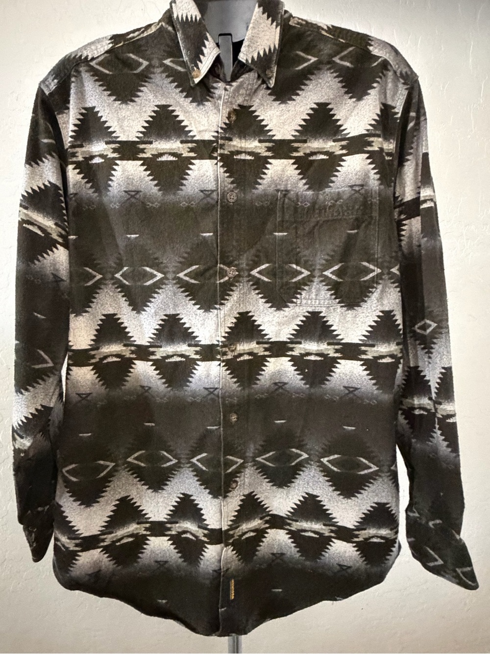 Woolrich Men's Brown and Black Shirt